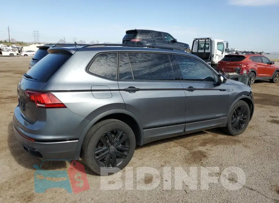 3VVCB7AX5NM110253 Photo# 3