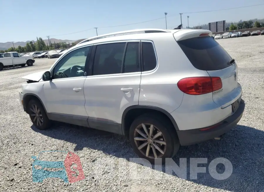 WVGRV7AXXHW505903 Photo# 2