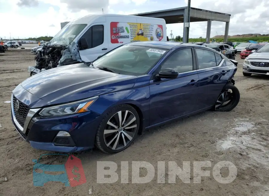 1N4BL4CV1LC165532 Photo# 1