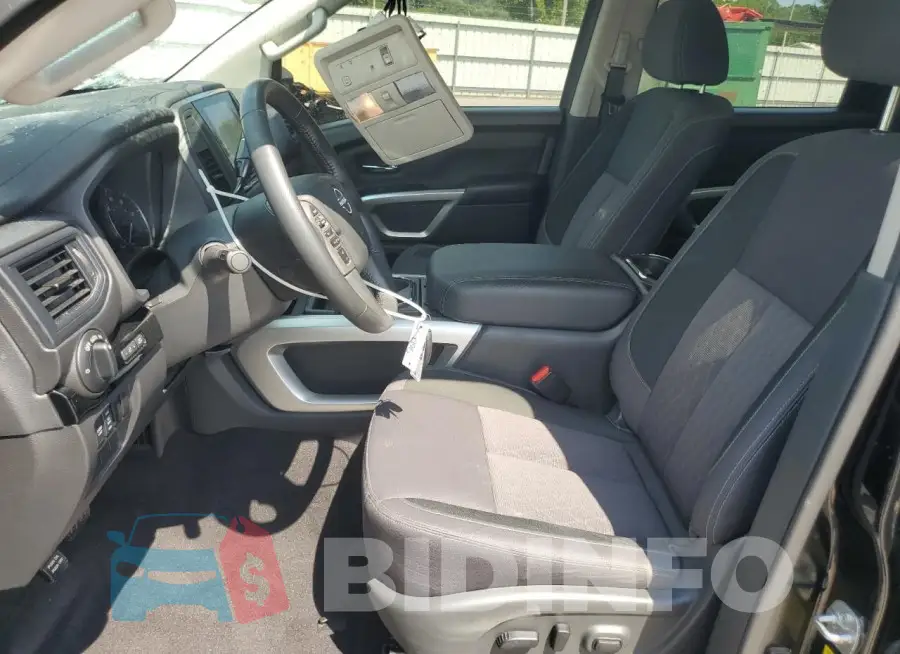 1N6AA1EF7PN111742 Photo# 7