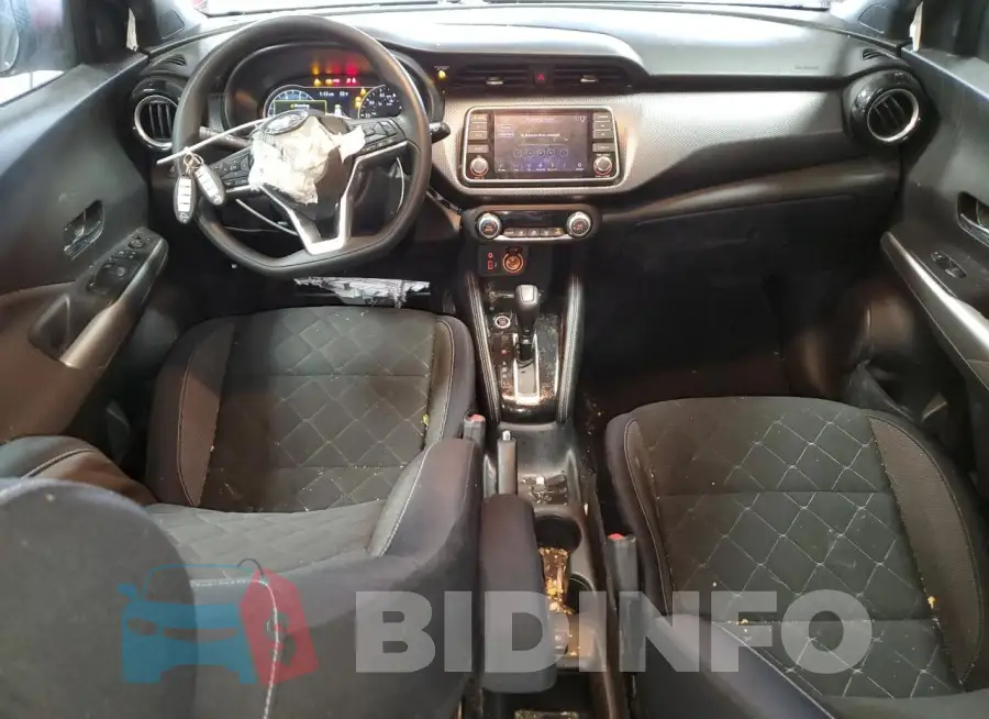 3N1CP5CU3JL537196 Photo# 8