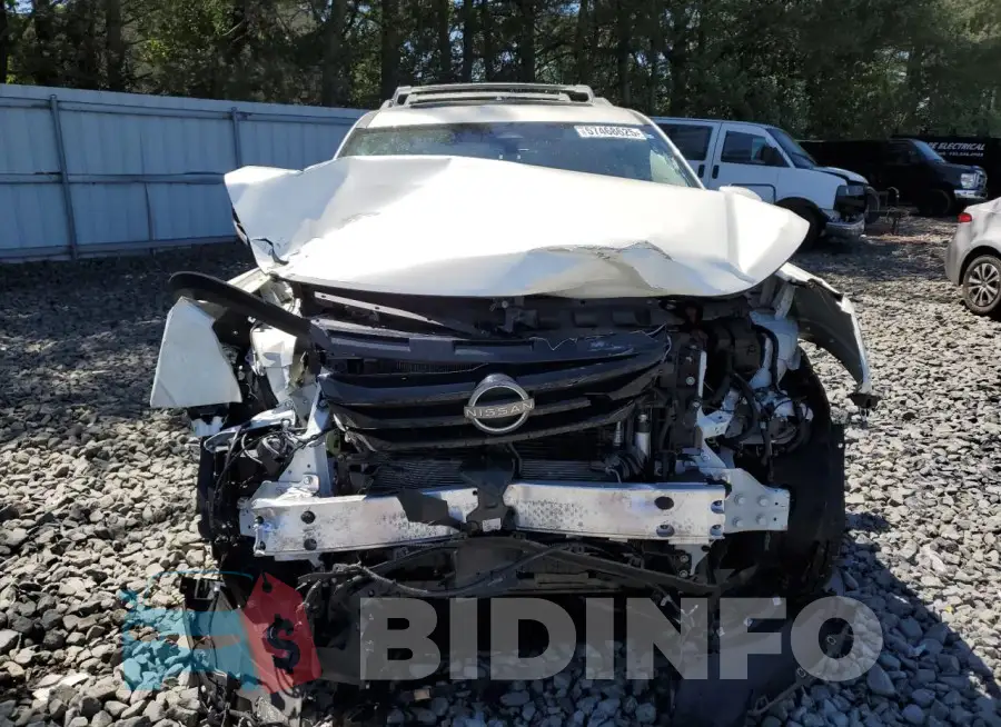 5N1DR3DJ8RC211515 Photo# 5