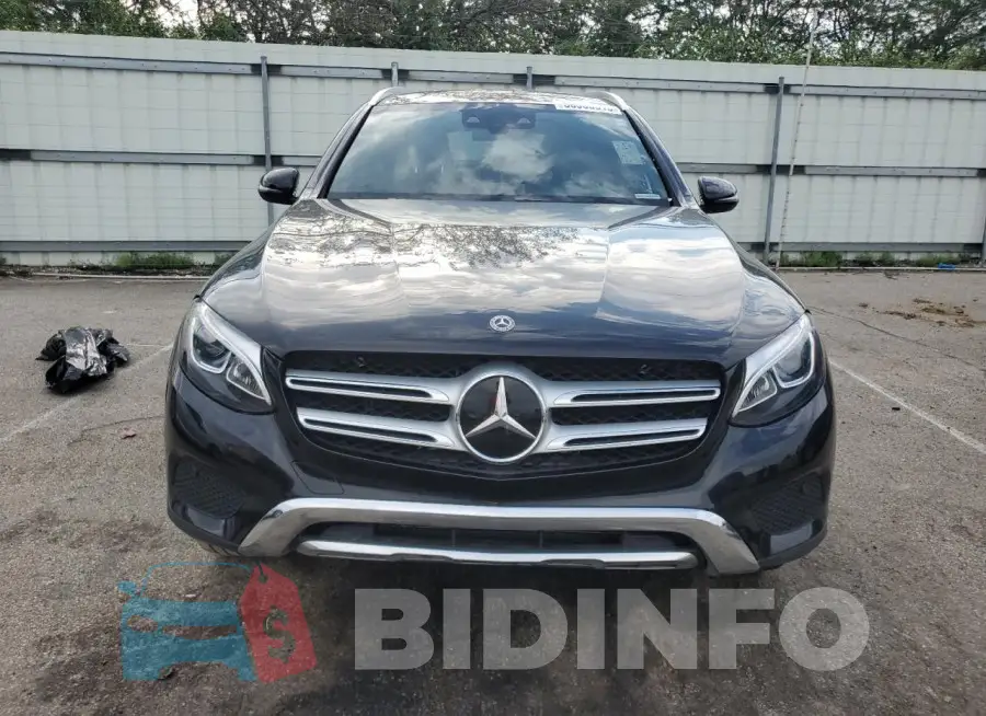 WDC0G5EB9KF625526 Photo# 5