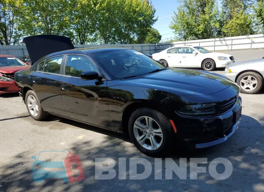 2C3CDXBG2PH674827 Photo# 4
