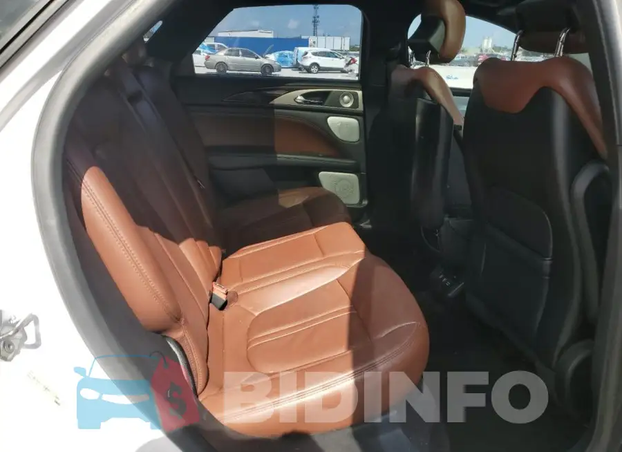 3LN6L5FC2HR643330 Photo# 10