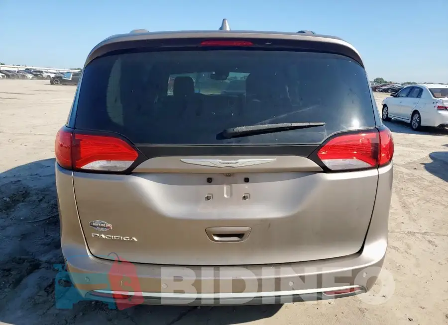 2C4RC1EG5HR796899 Photo# 6