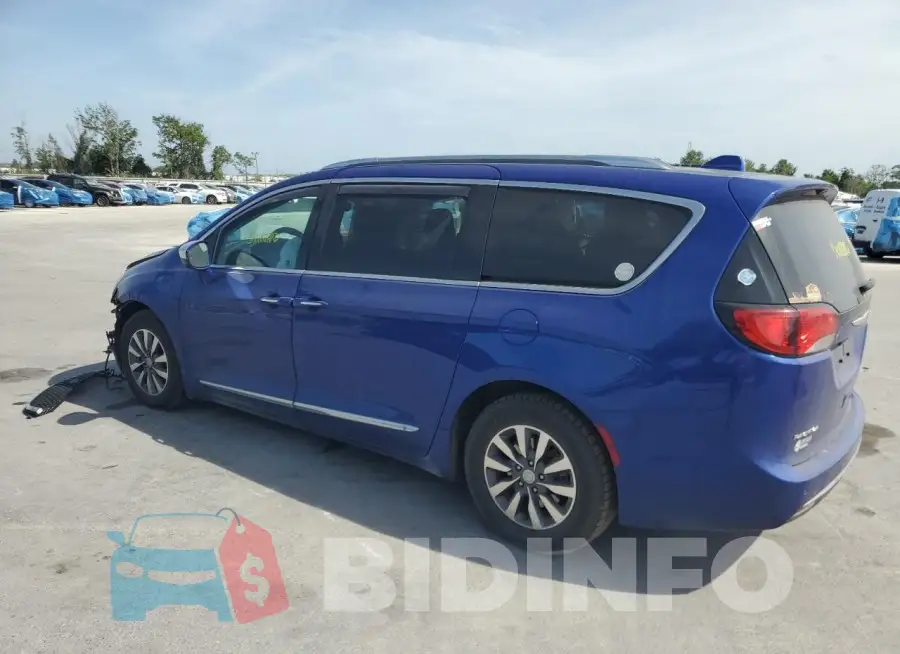 2C4RC1N73LR261434 Photo# 2