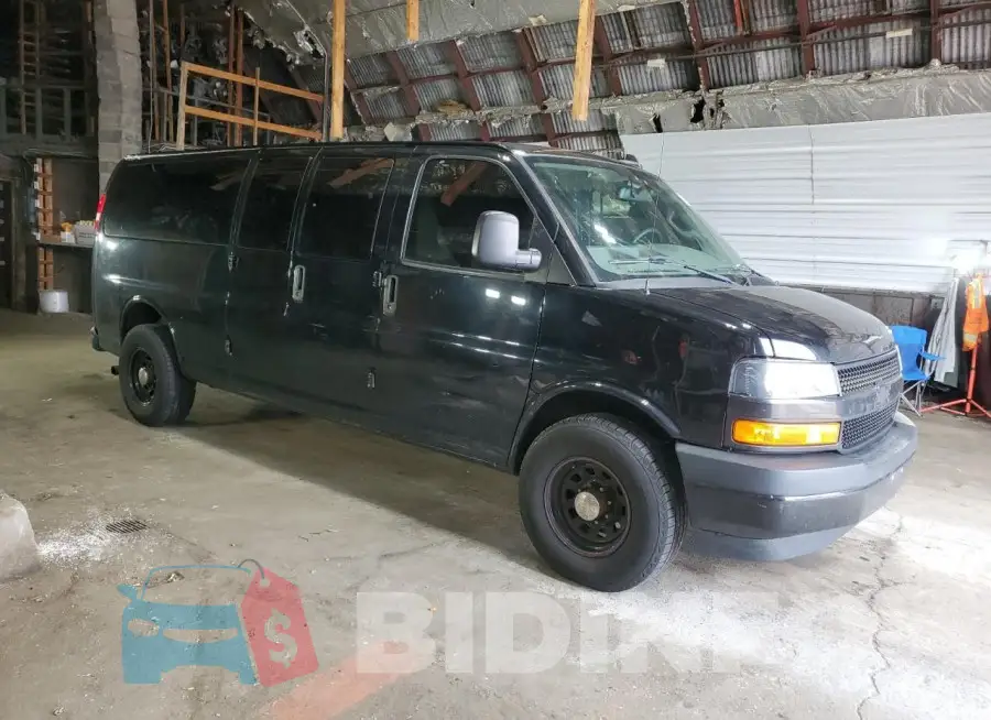 1GAZGPFG0J1340432 Photo# 4