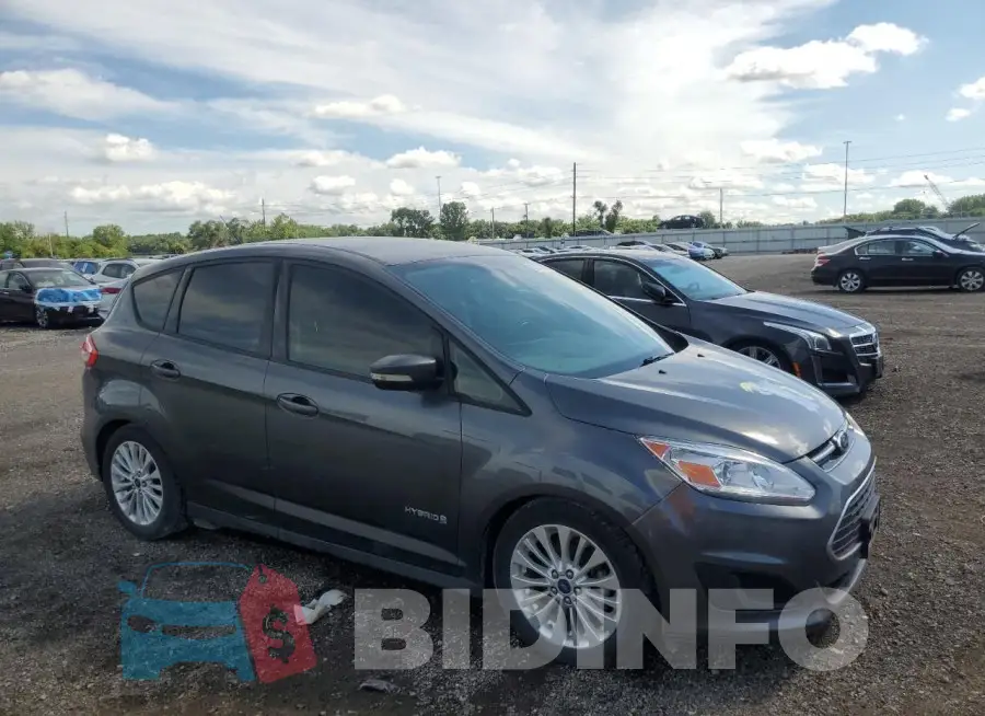 1FADP5AU9JL105749 Photo# 4