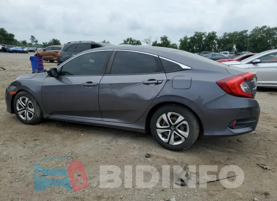 19XFC2F58JE028752 Photo# 2