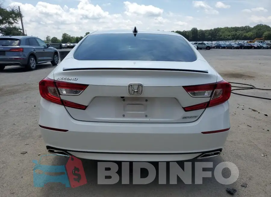 1HGCV1F30MA088944 Photo# 6