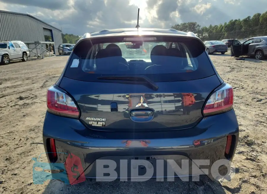 ML32AUHJ7RH014781 Photo# 6