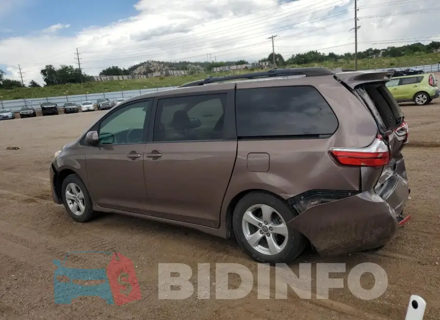 5TDKZ3DC7JS944042 Photo# 2