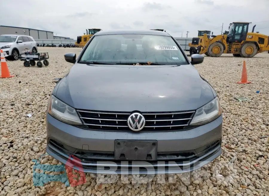 3VW2B7AJ3JM206282 Photo# 5