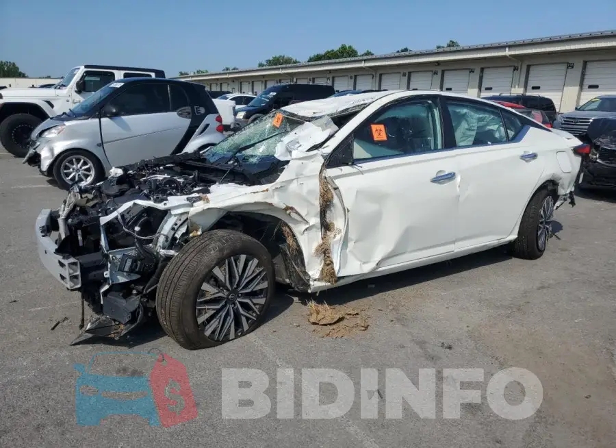 1N4BL4DW8SN362899 Photo# 1