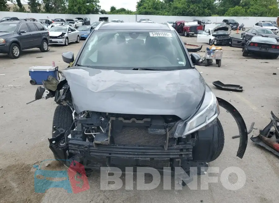 3N1CP5CV0NL505286 Photo# 5