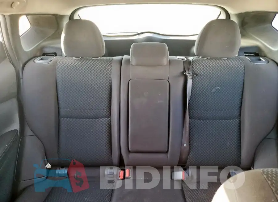 JN1BJ1CP5JW160414 Photo# 10