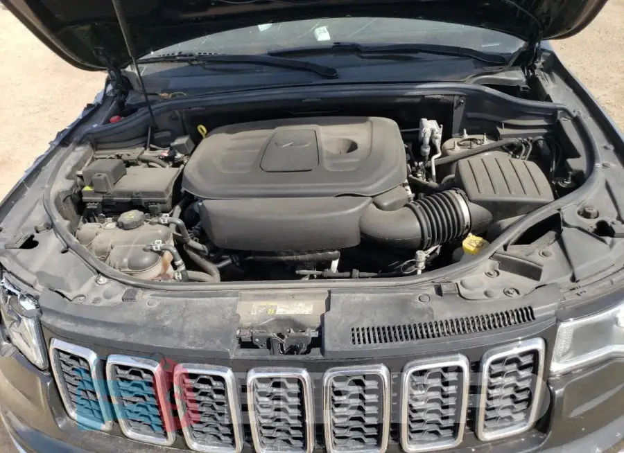 1C4RJFBG8JC260244 Photo# 11