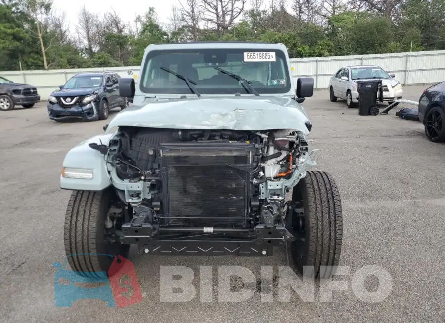1C4RJXP64RW194131 Photo# 5