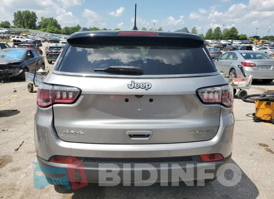 3C4NJDCB8JT470837 Photo# 6