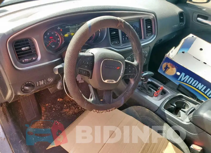 2C3CDXBG4JH163725 Photo# 8