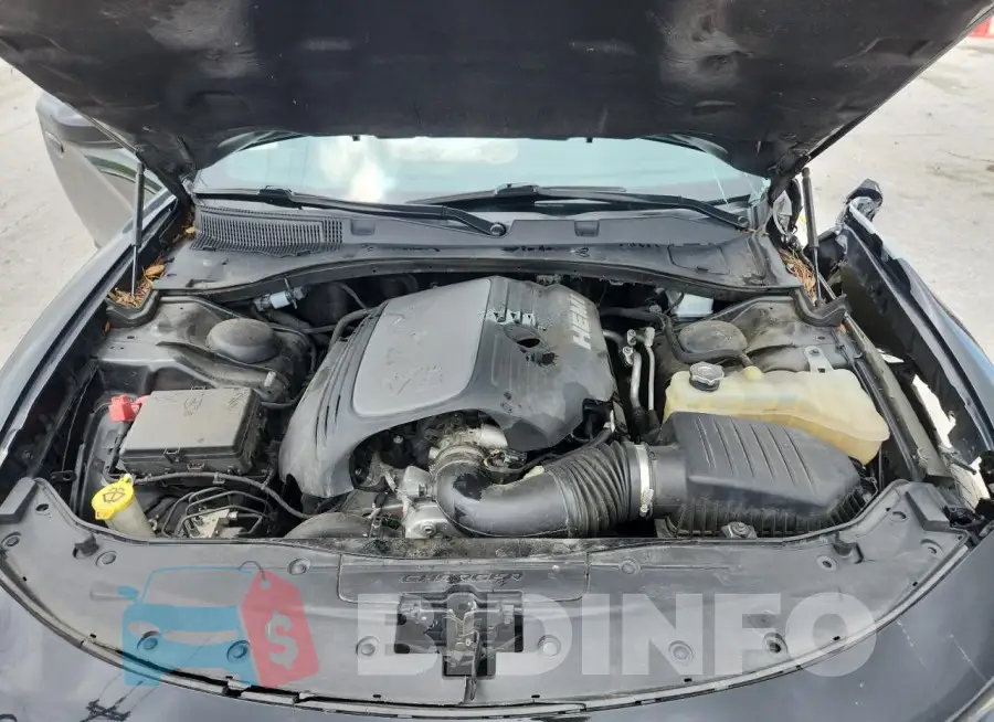 2C3CDXCT8MH584136 Photo# 11