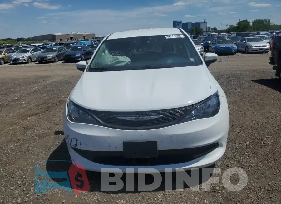 2C4RC1CG8NR172464 Photo# 5