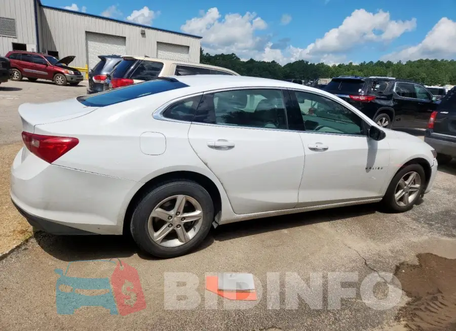 1G1ZB5ST5NF190462 Photo# 3