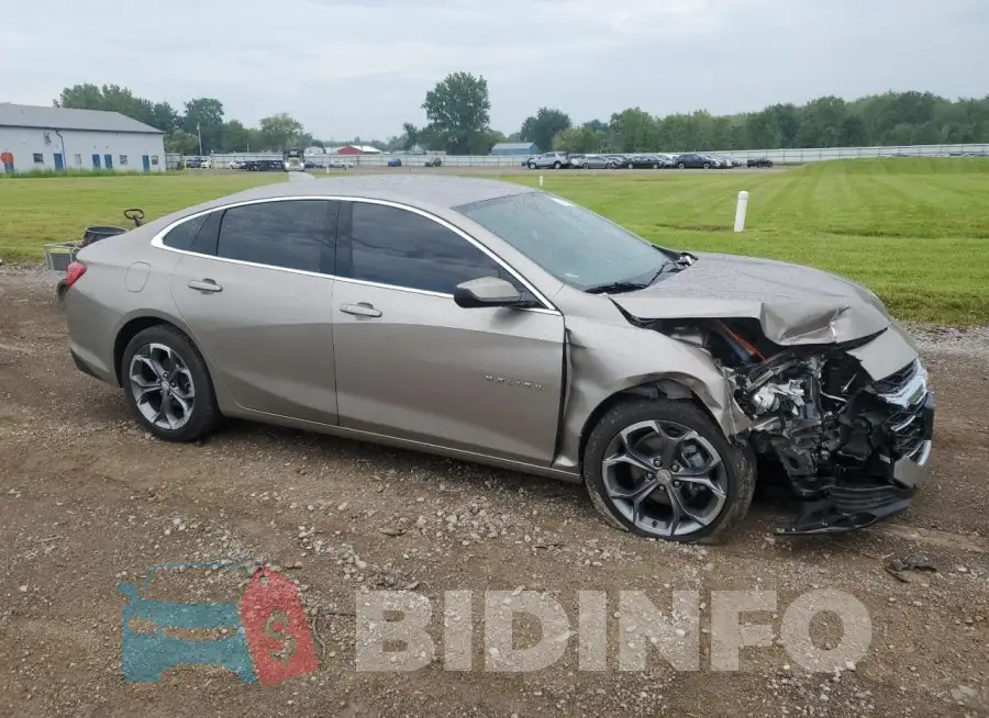 1G1ZD5ST0RF170281 Photo# 4