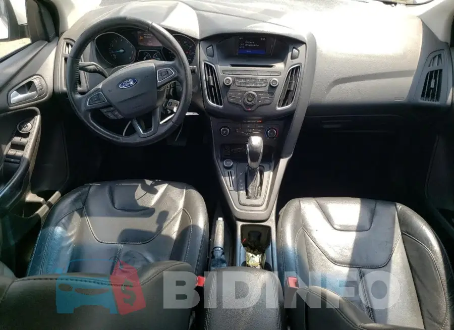 1FADP3F25GL299734 Photo# 8