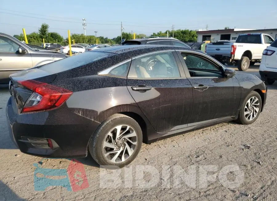 19XFC2F73GE061216 Photo# 3