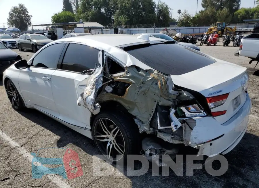 1HGCV2F92MA030862 Photo# 2