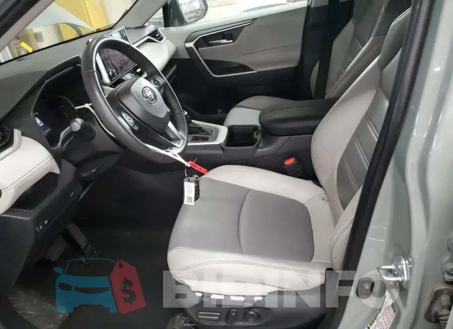 2T3C1RFV5PW283048 Photo# 7