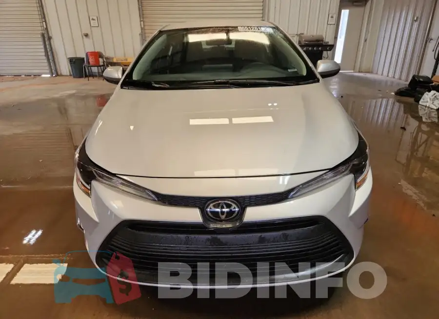 5YFB4MDE1RP147635 Photo# 5