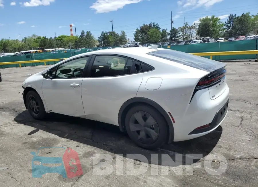 JTDADABUXR3024008 Photo# 2