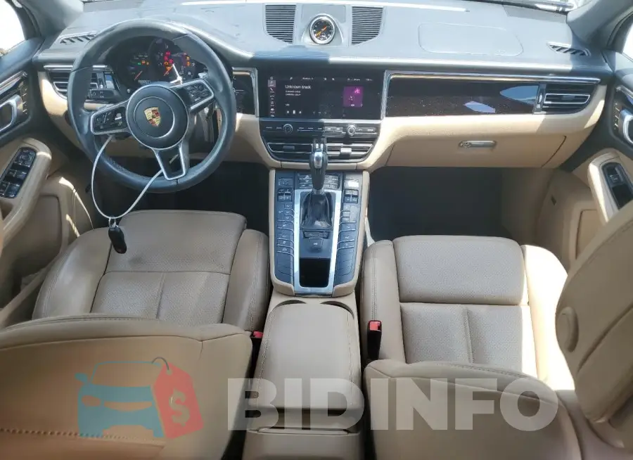 WP1AA2A52MLB12079 Photo# 8