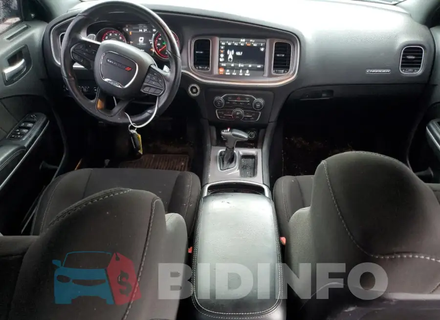 2C3CDXHG1LH138078 Photo# 8