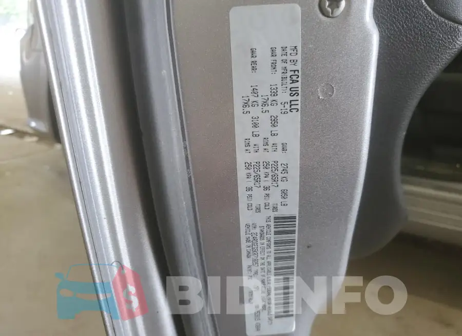 2C4RDGEG5KR718257 Photo# 13