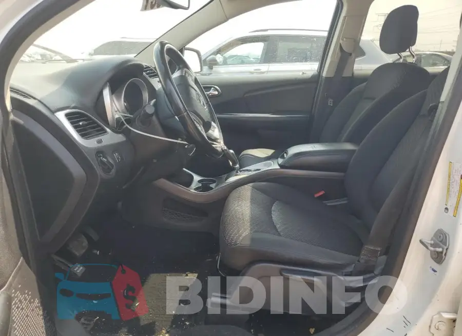 3C4PDCAB2GT104944 Photo# 7