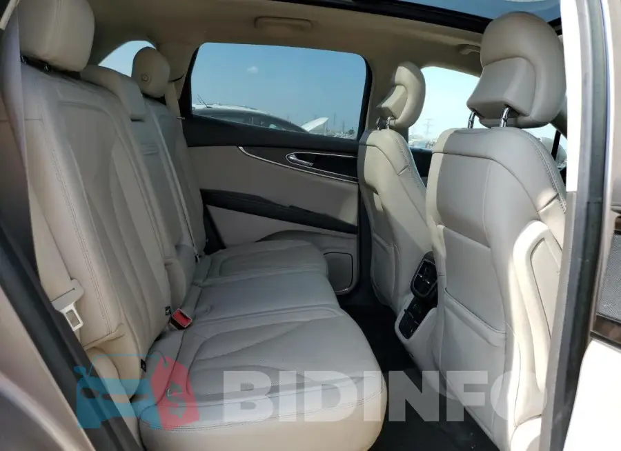 2LMPJ8LR5JBL36540 Photo# 10