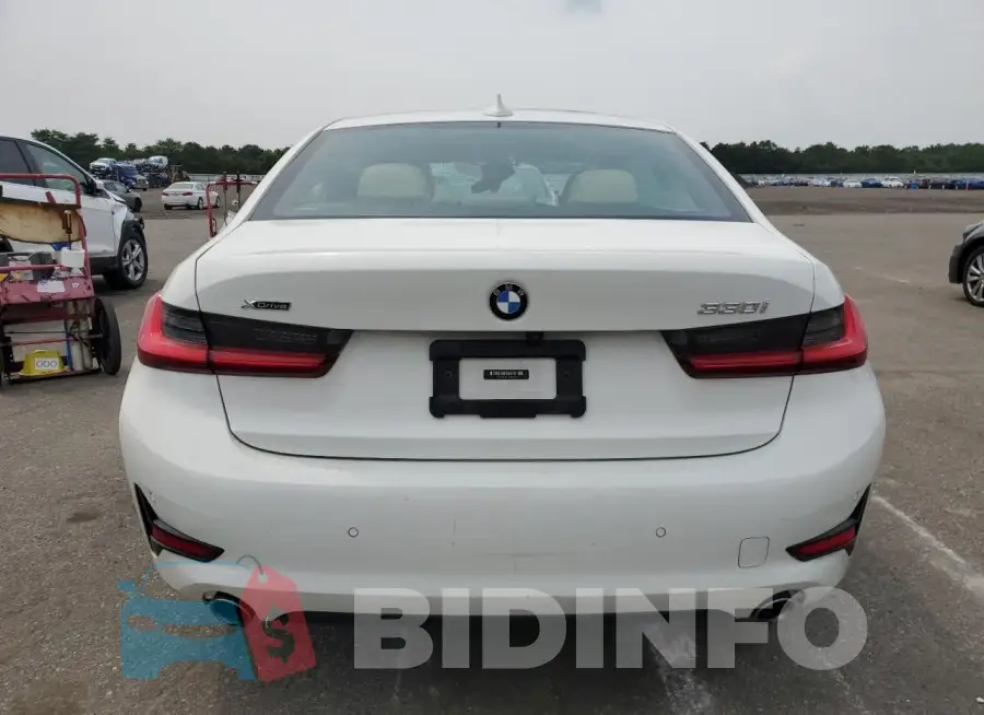 3MW5R7J07M8B54426 Photo# 6