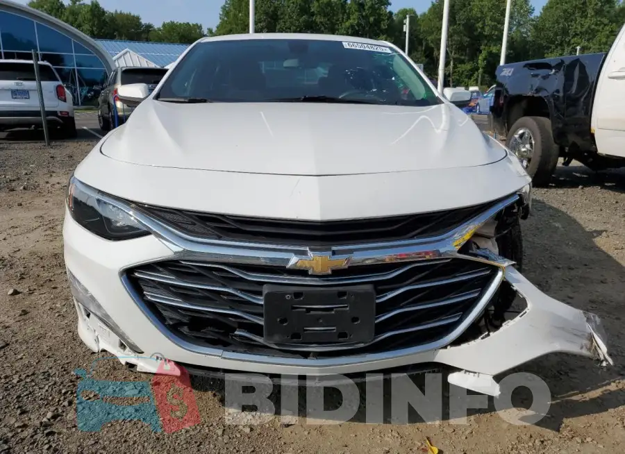 1G1ZD5ST3LF052832 Photo# 5