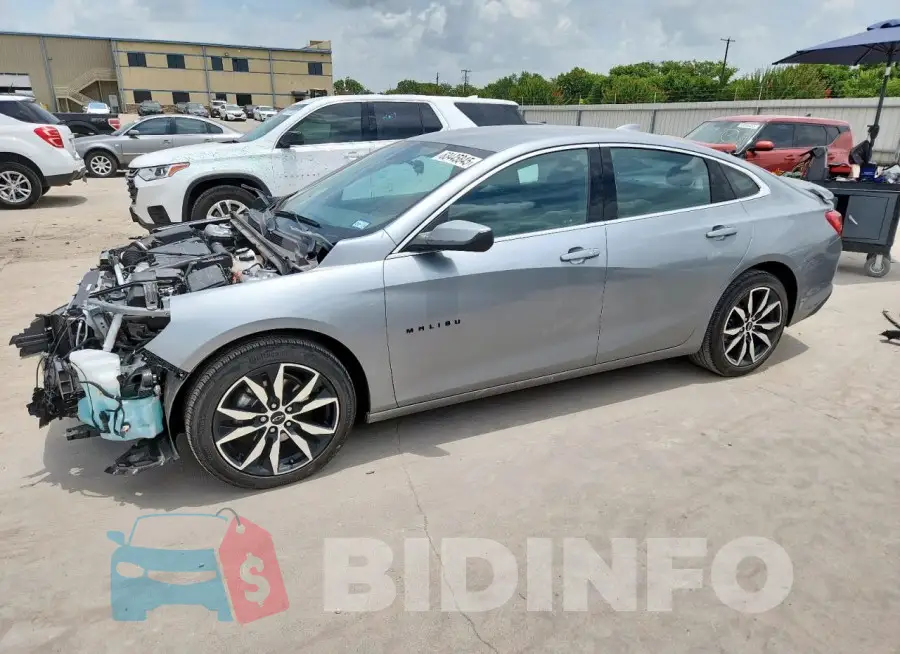 1G1ZG5ST1RF237400 Photo# 1