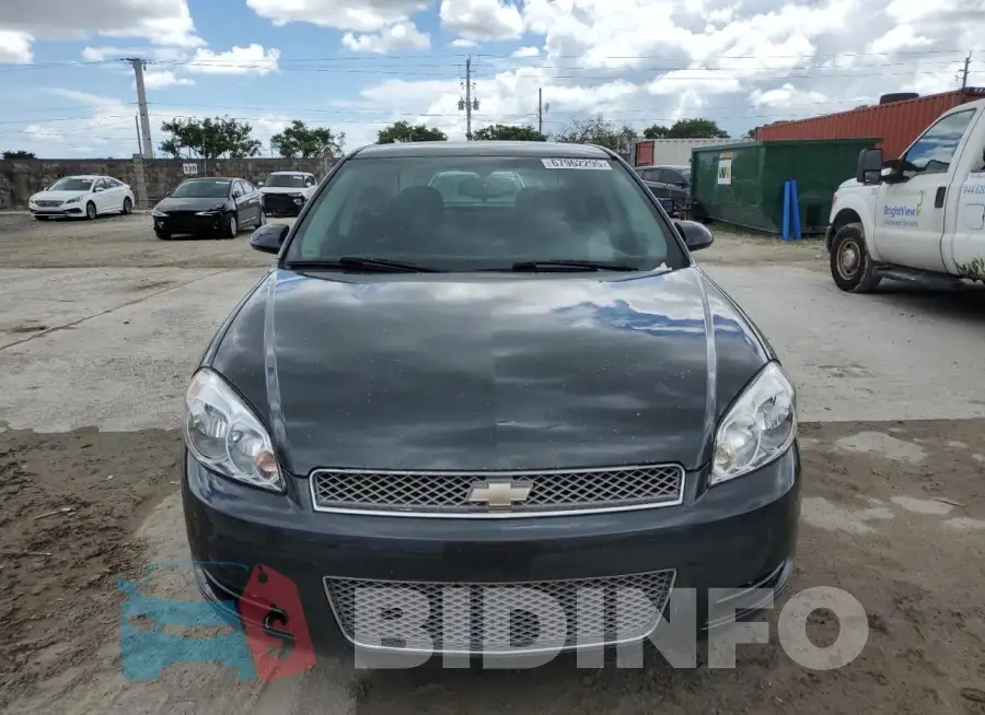 2G1WB5E35G1125877 Photo# 5