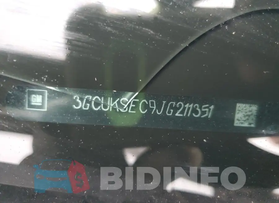 3GCUKSEC9JG211351 Photo# 12