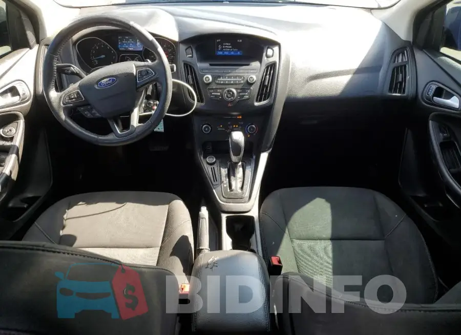 1FADP3F27GL208950 Photo# 8