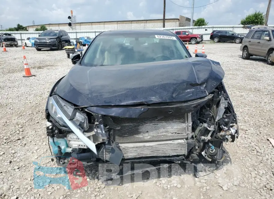 19XFC1F31HE015215 Photo# 5