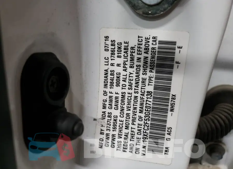 19XFC2F53GE077138 Photo# 12