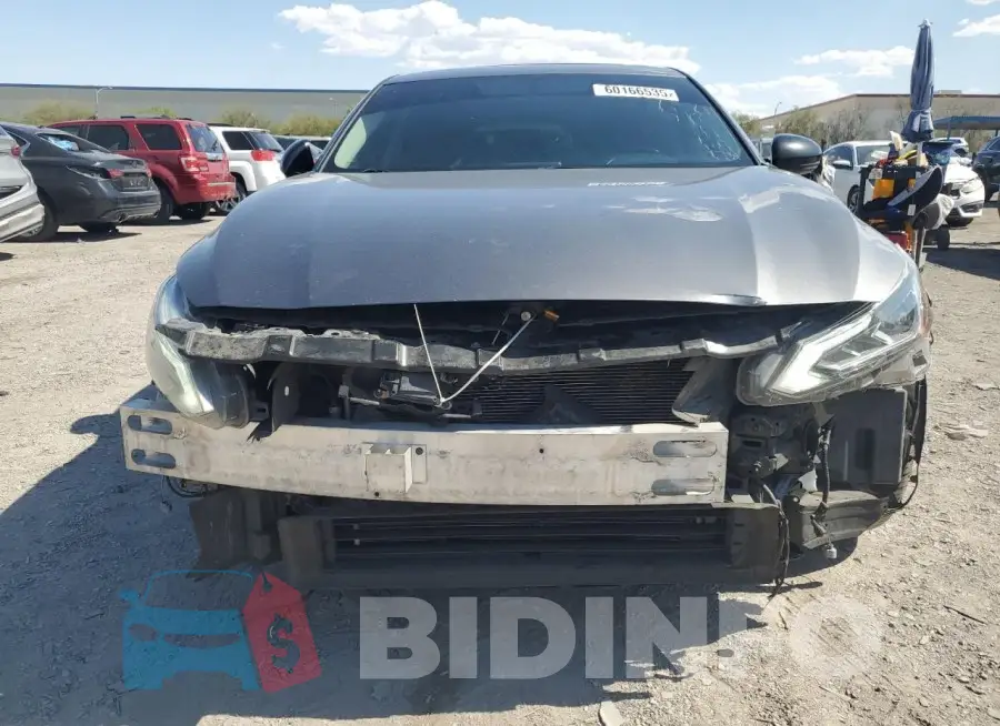 1N4BL4CV5KC221163 Photo# 5