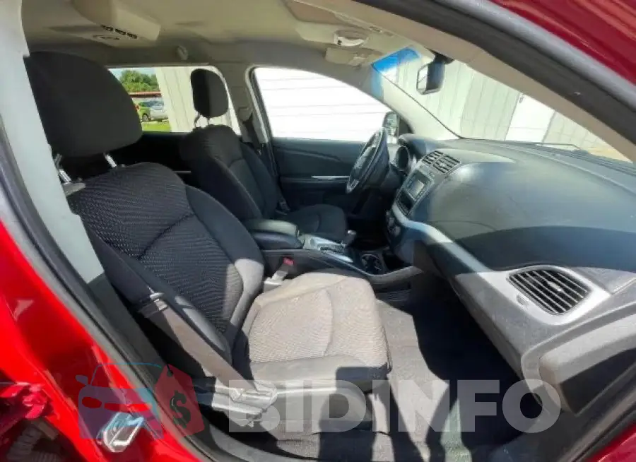 3C4PDCAB2GT138477 Photo# 5